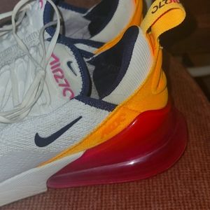 Nike Air 270 size 7.5